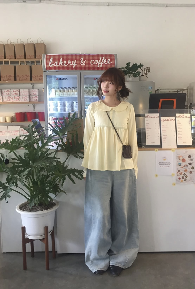 Kích thước nhỏ, sức hút lớn từ những chiếc túi mini đeo chéo- Ảnh 7.