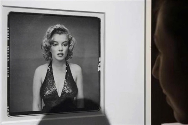 Cái chết của Marilyn Monroe là do tai nạn, tự tử hay một vụ ám sát? - Ảnh 1.