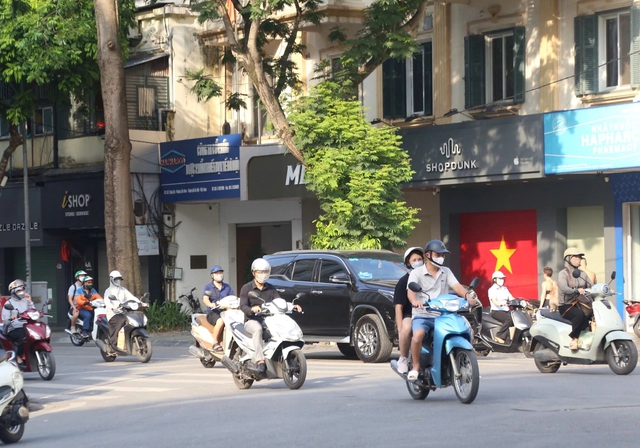 Hà Nội tiếp tục chưa thông qua vùng phát thải thấp trong Vành đai 1 - Ảnh 1.