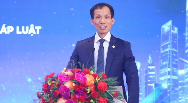Người dân mất 30 năm thu nhập, không tiêu gì mới mua được nhà - Ảnh 1.