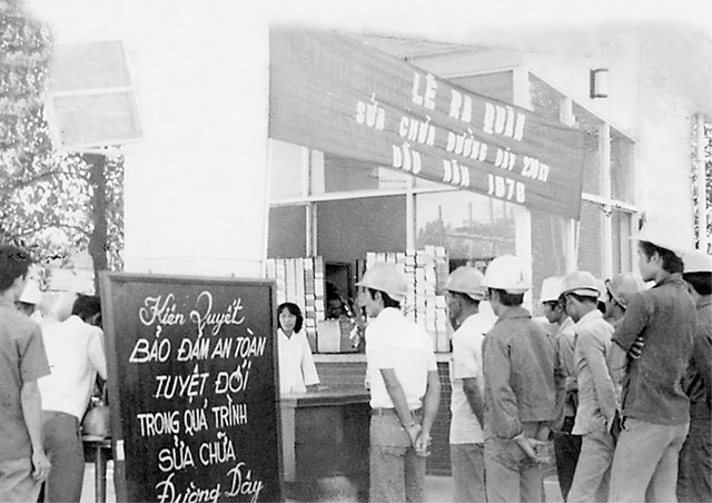 D&ograve;ng điện đi qua qua ba thế hệ thắp s&aacute;ng - Ảnh 2.