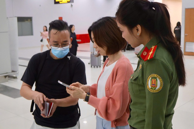 Gần 2.000 khách nước ngoài trải nghiệm nhập cảnh thông minh ở Sân bay Phú Quốc - Ảnh 2.