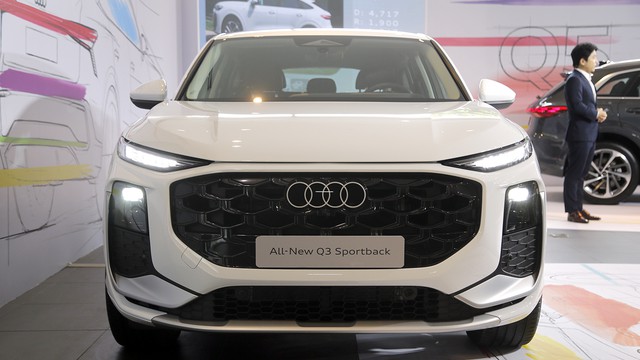 Audi Q3 2026 gia nhập thị trường Việt Nam, giá từ 2,099 tỉ đồng - Ảnh 1.