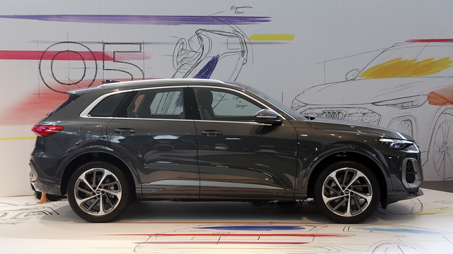 Giá từ 2,85 tỉ đồng, Audi Q5 2026 có đủ sức cạnh tranh nhóm SUV hạng sang? - Ảnh 2.