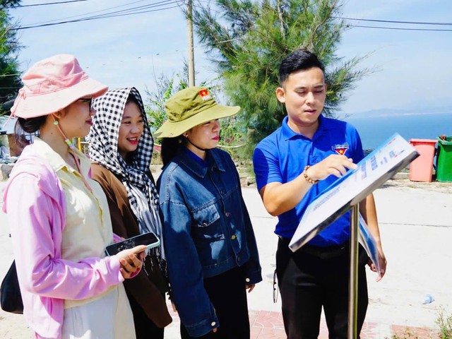 Tuổi trẻ quảng bá du lịch đảo Nhơn Châu bằng công nghệ số- Ảnh 2. Tuổi trẻ quảng bá du lịch đảo Nhơn Châu bằng công nghệ số- Ảnh 2.