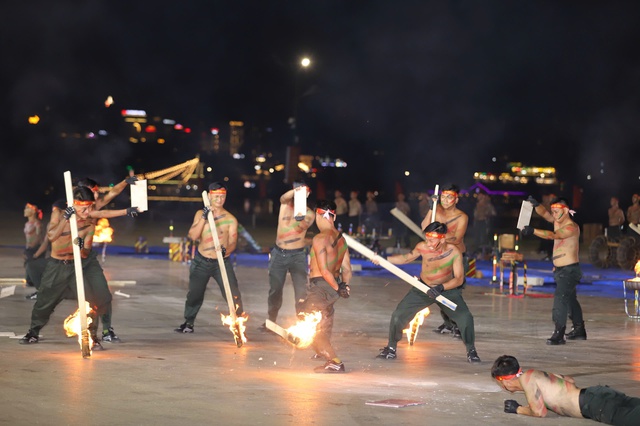 Hàng vạn người Đà Lạt dự khán hội thao quân sự, võ thuật và thể thao CAND - Ảnh 10.