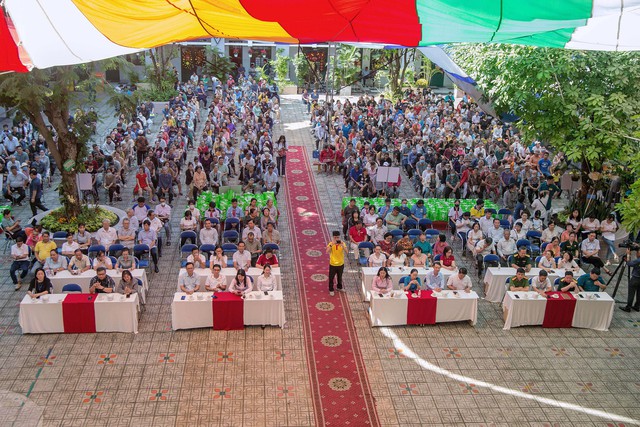 Ng&agrave;y hội đo&agrave;n kết, nghĩa t&igrave;nh tại phường Đức Nhuận - Ảnh 1.
