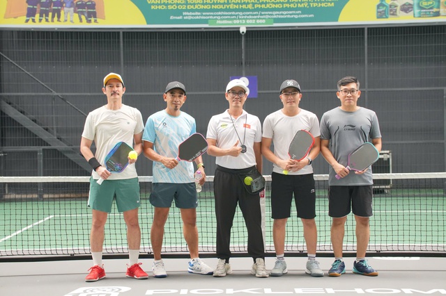Tranh tài sôi nổi giải pickleball Báo Thể thao & Văn hóa 2026- Ảnh 1. Tranh tài sôi nổi giải pickleball Báo Thể thao & Văn hóa 2026- Ảnh 1.