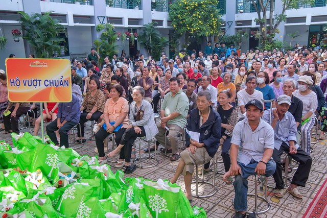 Ng&agrave;y hội đo&agrave;n kết, nghĩa t&igrave;nh tại phường Đức Nhuận - Ảnh 4.