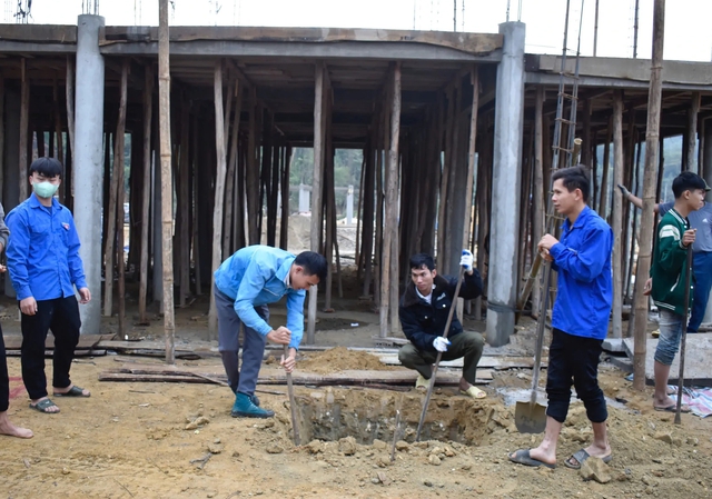 Công trình tiêu biểu: Những cung đường mang theo khát vọng phát triển đất nước - Ảnh 1.