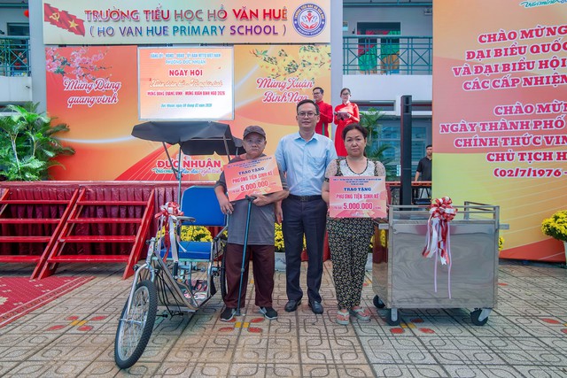 Ng&agrave;y hội đo&agrave;n kết, nghĩa t&igrave;nh tại phường Đức Nhuận - Ảnh 8.