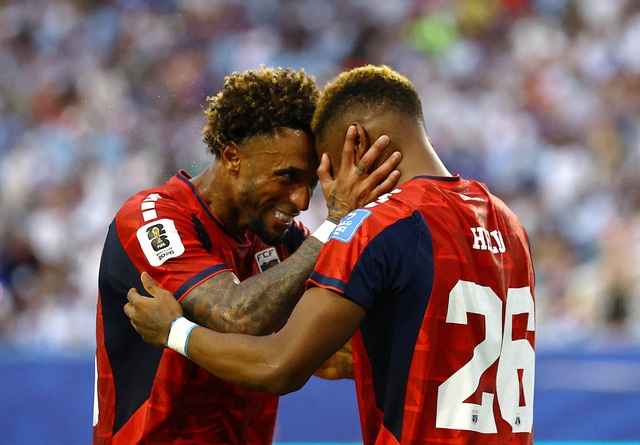 Tân binh Cabo Verde gây náo động World Cup 2026, có liên quan gì đến Messi và Argentina?- Ảnh 1. Tân binh Cabo Verde gây náo động World Cup 2026, có liên quan gì đến Messi và Argentina?- Ảnh 1.