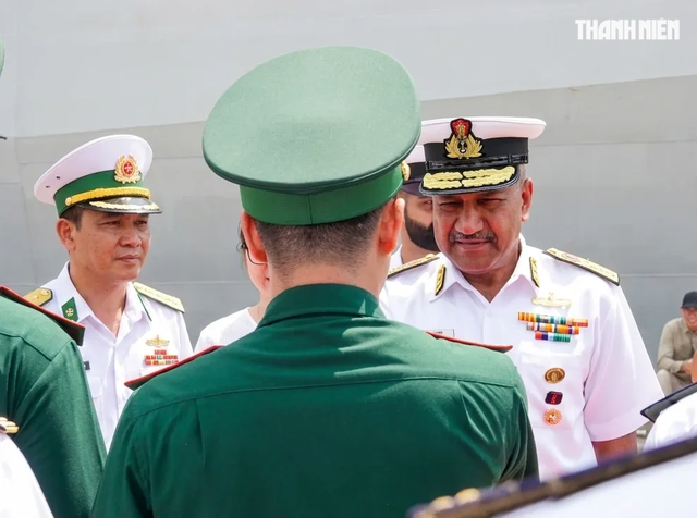 Bộ đôi tàu hộ vệ tàng hình, săn ngầm của Hải quân Ấn Độ đến TP.HCM- Ảnh 3. Bộ đôi tàu hộ vệ tàng hình, săn ngầm của Hải quân Ấn Độ đến TP.HCM- Ảnh 3.