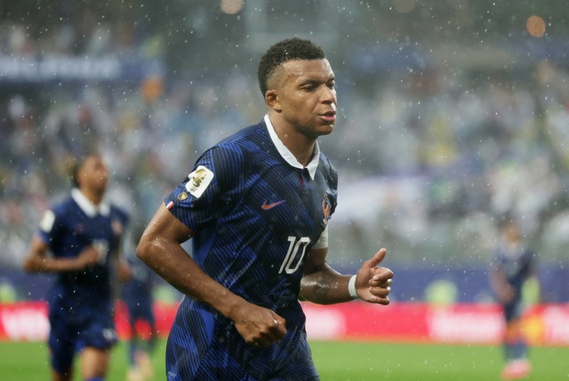 Pháp thắng Iraq 3-0, World Cup 2026: Mbappe phả hơi nóng vào gáy Messi- Ảnh 4. Pháp thắng Iraq 3-0, World Cup 2026: Mbappe phả hơi nóng vào gáy Messi- Ảnh 4.