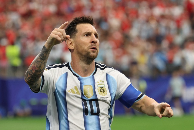 Nóng: Messi hỏng penalty rồi vẫn… sút tung lưới Áo, xô đổ kỷ lục ghi bàn World Cup- Ảnh 1. Nóng: Messi hỏng penalty rồi vẫn… sút tung lưới Áo, xô đổ kỷ lục ghi bàn World Cup- Ảnh 1.