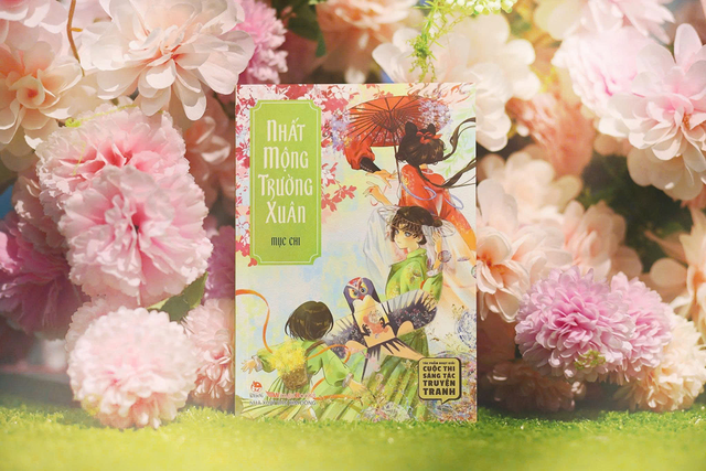 Xuất bản &lsquo;Nhất mộng trường xu&acirc;n&rsquo;, giải nh&igrave; s&aacute;ng t&aacute;c truyện tranh của SV ĐH Duy T&acirc;n - Ảnh 2.