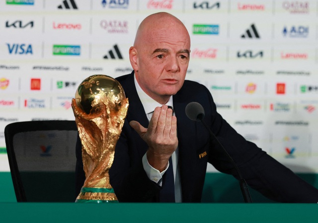 FIFA bất ngờ muốn đổi luật giữa World Cup, Chủ tịch Infantino lên tiếng về tranh cãi- Ảnh 3. FIFA bất ngờ muốn đổi luật giữa World Cup, Chủ tịch Infantino lên tiếng về tranh cãi- Ảnh 3.