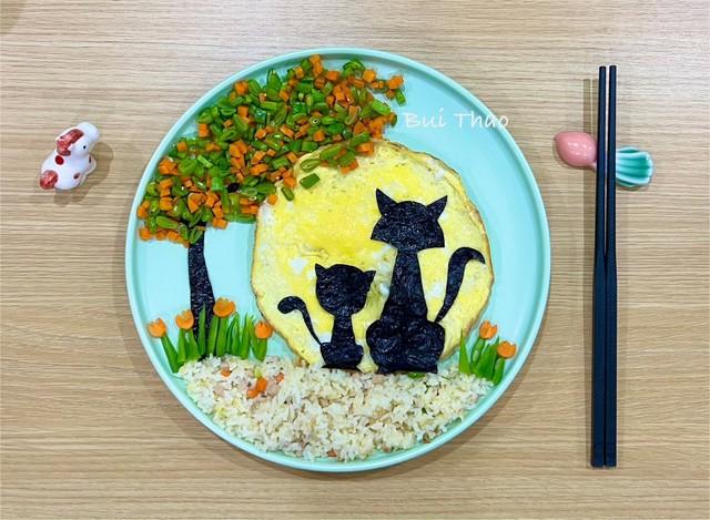 Người mẹ 'vẽ tranh' bằng cơm gây sốt, dân mạng nói không nỡ ăn vì đẹp mê - Ảnh 3.