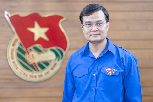 Anh B&ugrave;i Quang Huy t&aacute;i đắc cử B&iacute; thư thứ nhất T.Ư Đo&agrave;n kh&oacute;a XIII - Ảnh 1.