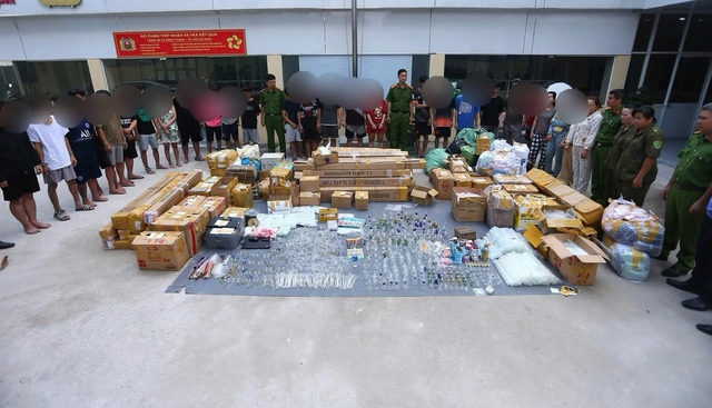 Ph&aacute; đường d&acirc;y ma t&uacute;y li&ecirc;n tỉnh, thu giữ hơn 1 tấn tang vật- Ảnh 1.