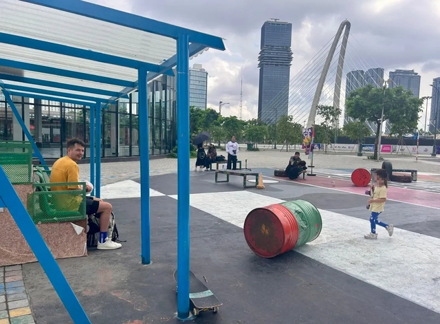 Công viên hiphop, mang phong cách trượt ván hút người check-in - Ảnh 9. Công viên hiphop, mang phong cách trượt ván hút người check-in - Ảnh 9.