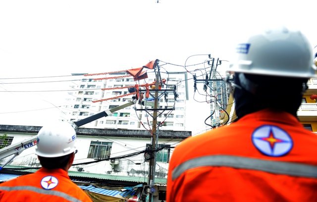 Bộ ảnh dự thi: Ngành điện TP.HCM tiên phong chuyển đổi số - Ảnh 1.