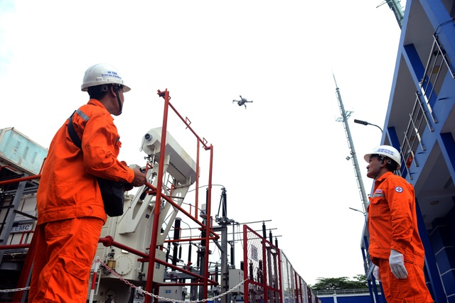Bộ ảnh dự thi: Ngành điện TP.HCM tiên phong chuyển đổi số - Ảnh 9.