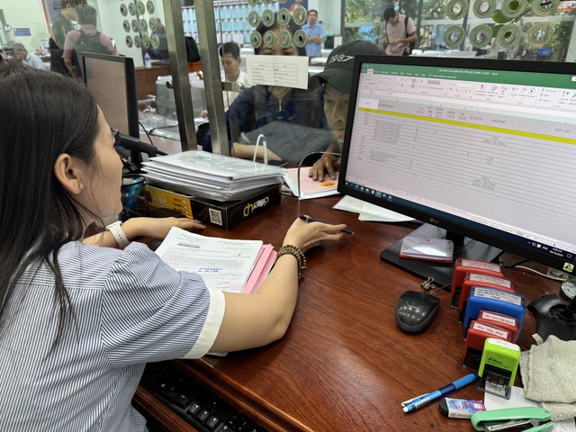 Bộ Tài chính 'thúc giục' giảm tiền sử dụng đất cho người dân- Ảnh 1. Bộ Tài chính 'thúc giục' giảm tiền sử dụng đất cho người dân- Ảnh 1.