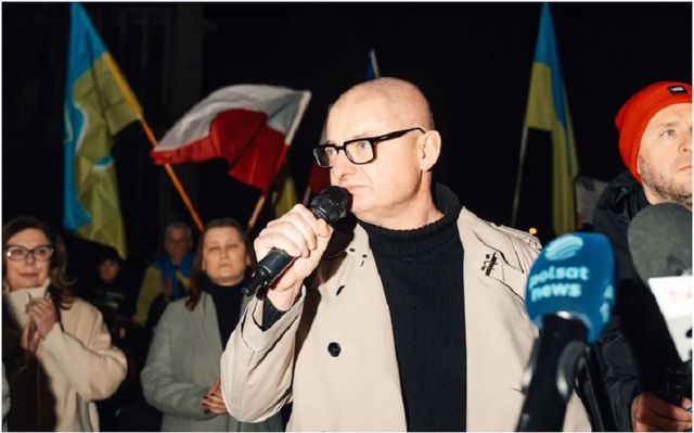 Phó chủ tịch Thượng viện Ba Lan trả lại huân chương nhà nước do Ukraine trao - Ảnh 1.