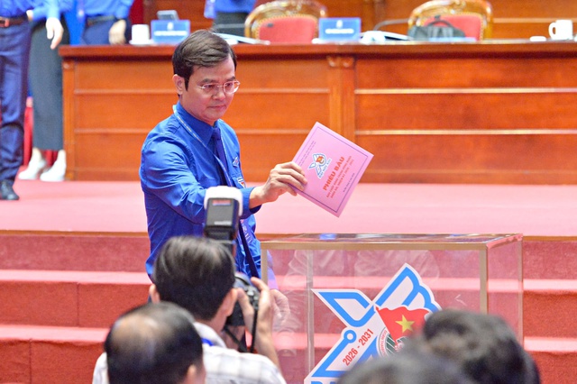 Bầu nhiều nhân sự Ban Chấp hành T.Ư Đoàn khóa XIII - Ảnh 1.