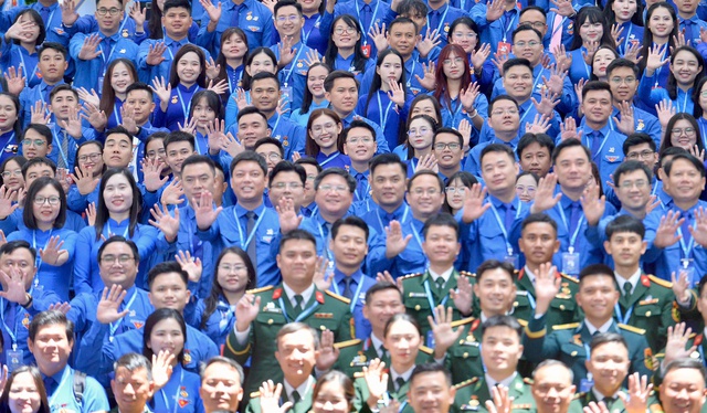 Khai mạc phi&ecirc;n trọng thể Đại hội Đo&agrave;n to&agrave;n quốc lần thứ XIII - Ảnh 1.