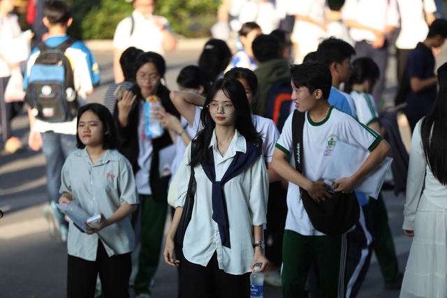 Nộp minh chứng xét tuyển đại học như thế nào thì hợp lệ? - Ảnh 1.