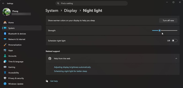 Tính năng Windows 11 giúp hết mỏi mắt, mất ngủ khi dùng laptop ban đêm - Ảnh 1.