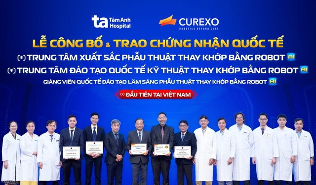 Bệnh viện T&acirc;m Anh trở th&agrave;nh trung t&acirc;m quốc tế xuất sắc thay khớp bằng Robot AI- Ảnh 1.