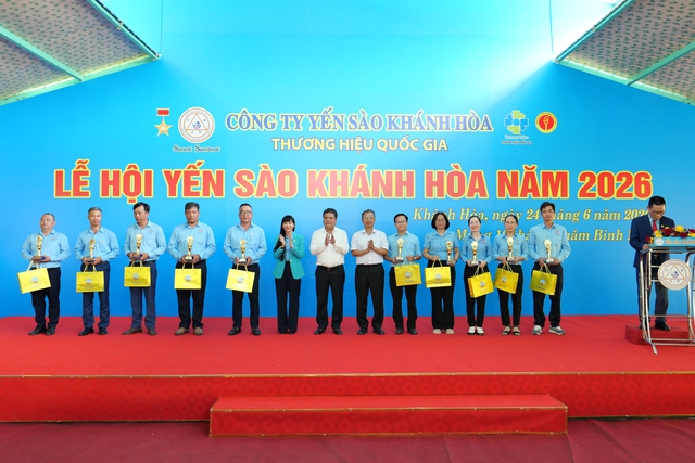 Lễ hội Yến s&agrave;o Kh&aacute;nh H&ograve;a 2026: Khi di sản biển đảo tiếp tục được trao truyền - Ảnh 4.