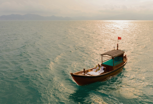 V&igrave; sao du kh&aacute;ch đổ về Ph&uacute; Quốc, Hạ Long, Ninh V&acirc;n Bay v&agrave; Cam Ranh?- Ảnh 11.