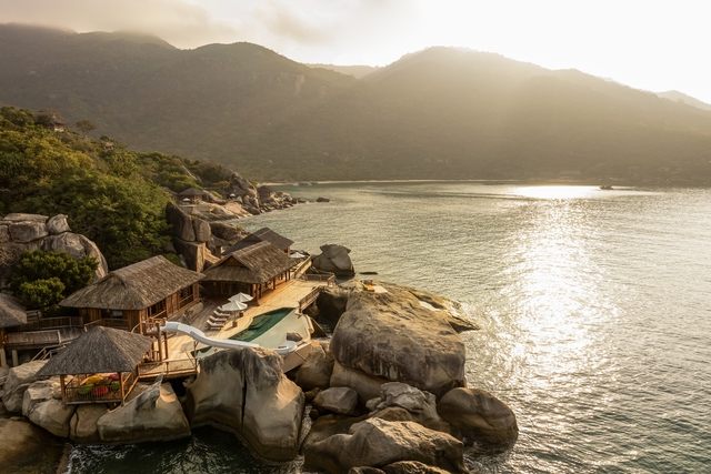 V&igrave; sao du kh&aacute;ch đổ về Ph&uacute; Quốc, Hạ Long, Ninh V&acirc;n Bay v&agrave; Cam Ranh?- Ảnh 10.
