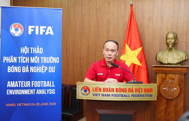FIFA chỉ ra hướng ph&aacute;t triển b&oacute;ng đ&aacute; phong tr&agrave;o Việt Nam- Ảnh 1.