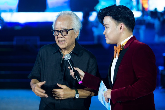 H&ograve;a b&igrave;nh cũng l&agrave; ước nguyện của Trịnh C&ocirc;ng Sơn - Ảnh 1.