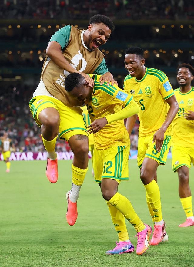Kh&ocirc;ng c&ograve;n chỉ biết chạy, c&aacute;c đội tuyển ch&acirc;u Phi trở n&ecirc;n v&ocirc; c&ugrave;ng đ&aacute;ng sợ ở World Cup 2026- Ảnh 1.