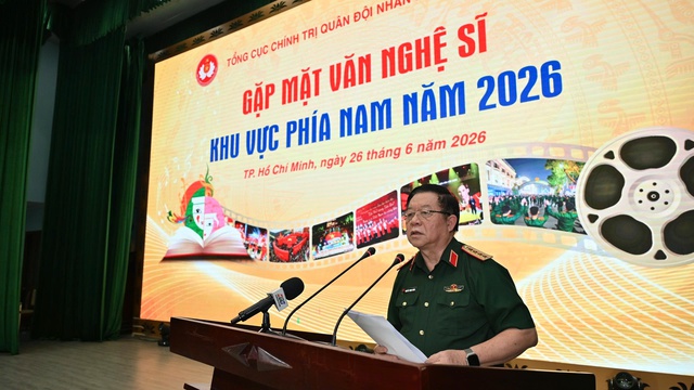 Đại tướng Nguyễn Trọng Nghĩa gặp mặt văn nghệ sĩ khu vực phía nam- Ảnh 2.