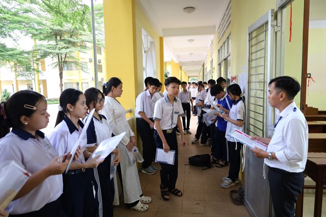 1.269 học sinh C&agrave; Mau tranh 665 suất v&agrave;o hai trường THPT chuy&ecirc;n năm học 2026   - Ảnh 4.