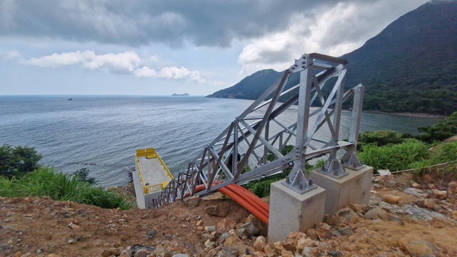 C&ocirc;n Đảo xa nay đ&atilde; liền bờ - Ảnh 1.