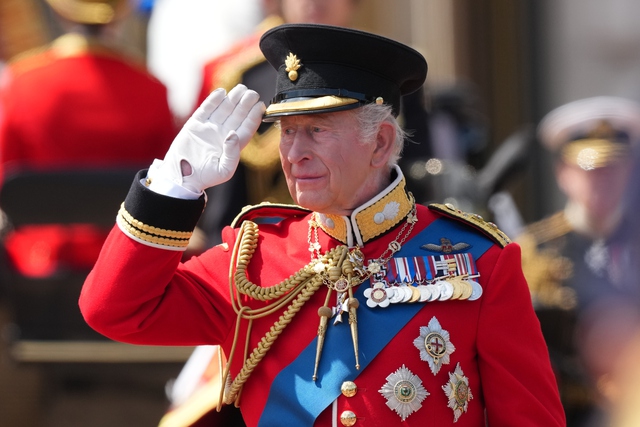 Vua Charles sẽ kh&ocirc;ng sống ở Cung điện Buckingham, kh&eacute;p lại truyền thống gần 200 năm- Ảnh 1.