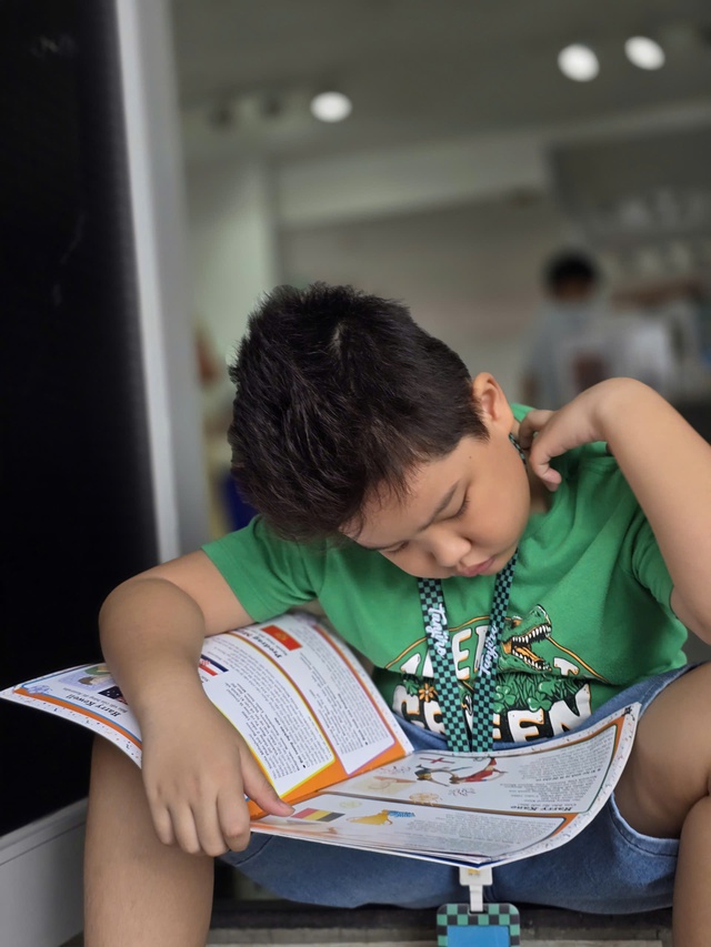 Hội s&aacute;ch thiếu nhi đưa s&aacute;ch đến tận chung cư- Ảnh 4.