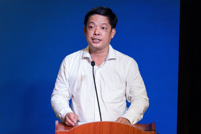 Khởi nghiệp khi thấy mẹ dạy 8 tiếng, về nh&agrave; vẫn quần quật việc của trường - Ảnh 3.