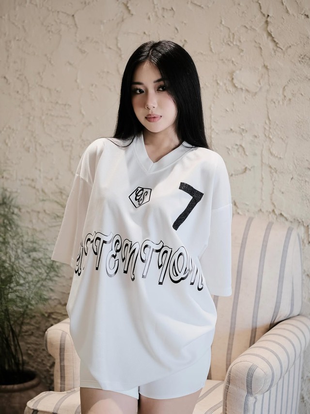 Ph&aacute; vỡ sự đơn điệu với &aacute;o oversized đầy ngẫu hứng- Ảnh 6.