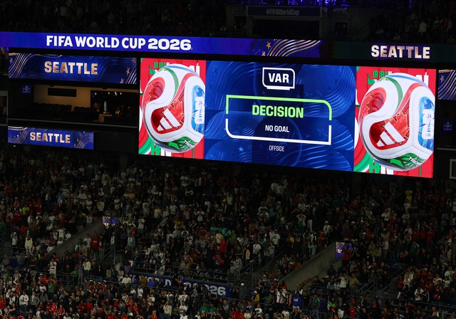 Nửa b&agrave;n ch&acirc;n việt vị oan nghiệt khiến Iran c&oacute; thể lỡ cơ hội lịch sử ở World Cup- Ảnh 2.
