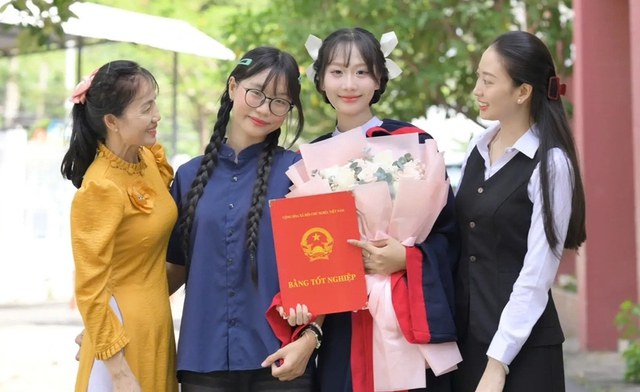 C&aacute;ch người trẻ gửi y&ecirc;u thương cho gia đ&igrave;nh từ xa - Ảnh 1.