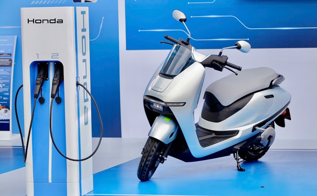Gi&aacute; hơn 80 triệu nhưng chỉ chạy 120 km/lần sạc, Honda UC3 hướng đến nh&oacute;m kh&aacute;ch n&agrave;o? - Ảnh 4.